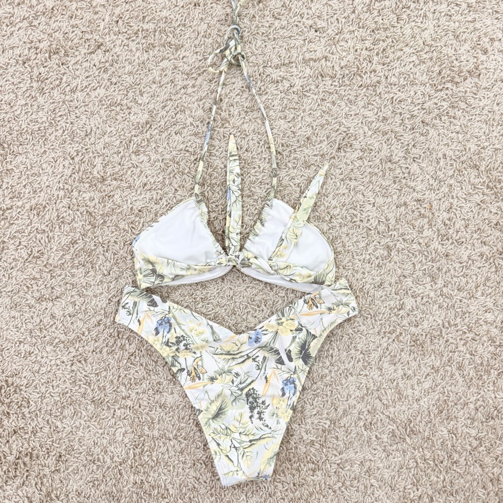 Abercrombie and Fitch floral tropical bikini set women’s size X-small - Picture 2 of 4